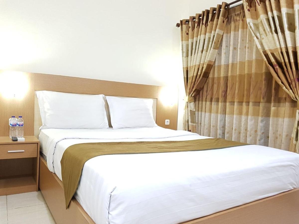 Morse Guest House Malang Exterior photo